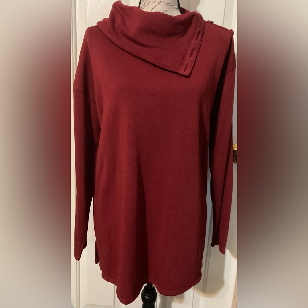 NWOT Ladies Size L Time and Tru Long Sleeve Shirt